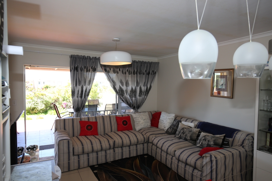 2 Bedroom Property for Sale in Goose Valley Western Cape